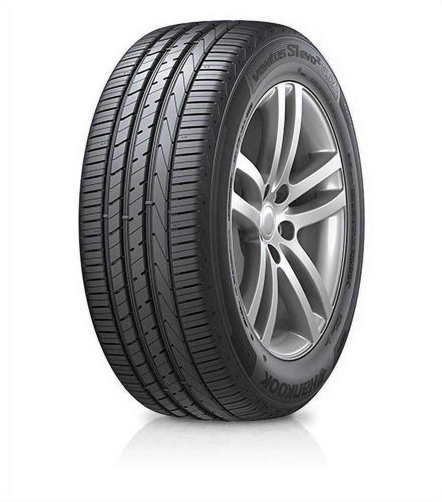 Kumho Solus TA31 205/65R16 95H Passenger Tire