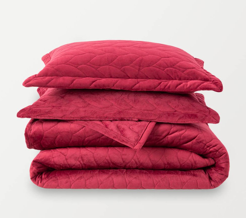 Berkshire Blanket VelvetPlush Quilt Set - Full/Queen