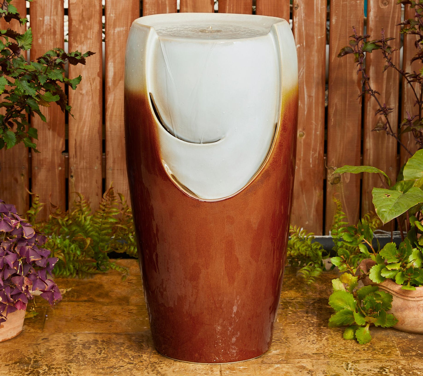 Glitzhome 29" Two Tone LED Glaze Ceramic Pot Outdoor Fountain