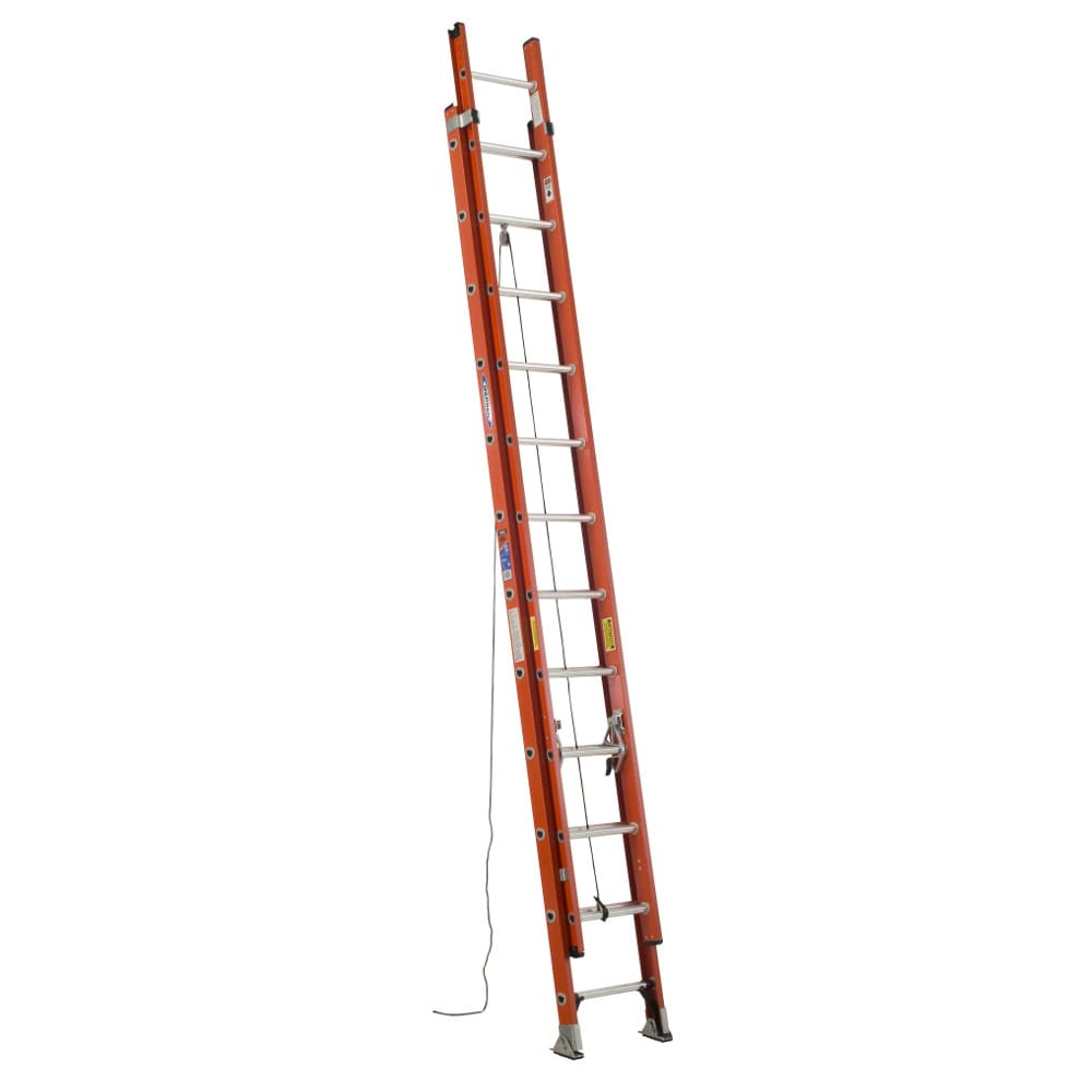 Werner D6200-2 24-ft Fiberglass Type 1a- 300-lb Load Capacity Extension Ladder D6224-2
