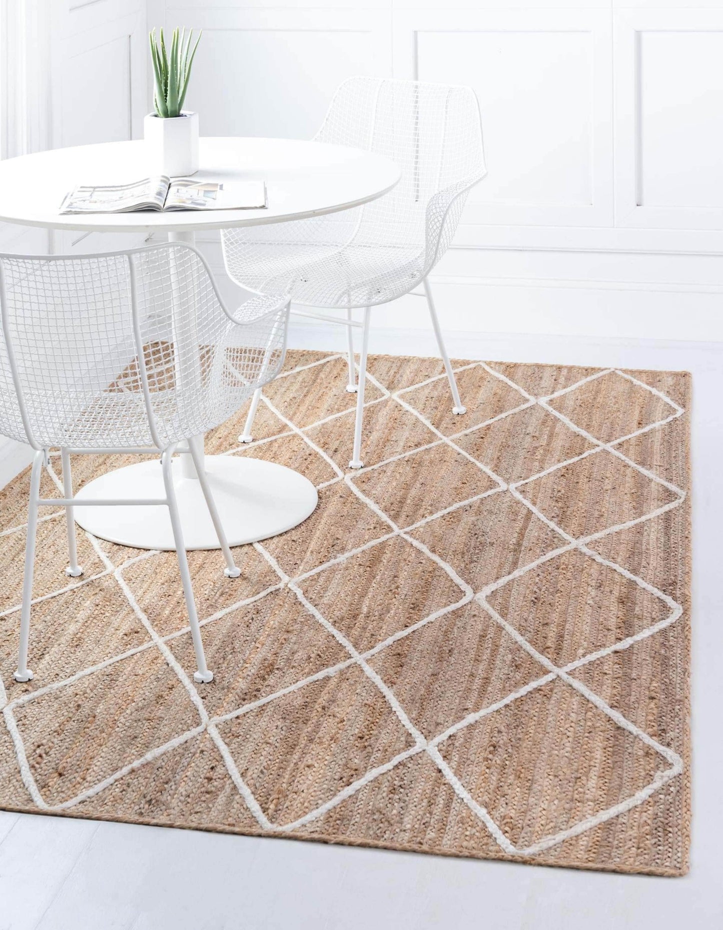 Unique Loom Braided Jute 9 x 12 (ft) Braided Jute White Rectangular Indoor Solid Area rug