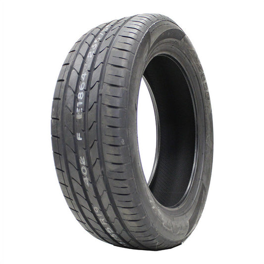 Atturo AZ850 UHP 305/30R19 102Y XL Light Truck Tire
