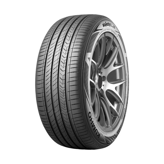 Kumho Majesty 9 Solus TA91 UHP 235/45R18 94V Passenger Tire