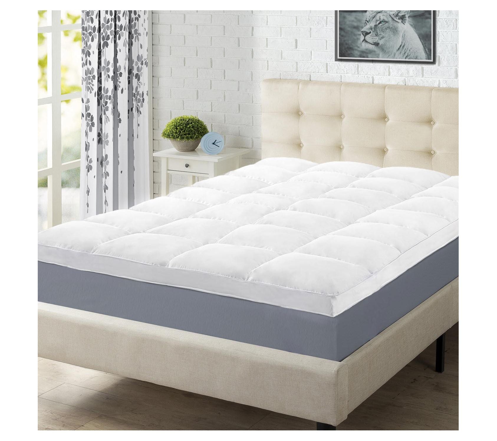 Superior Down Alternative Mattress Topper, California King