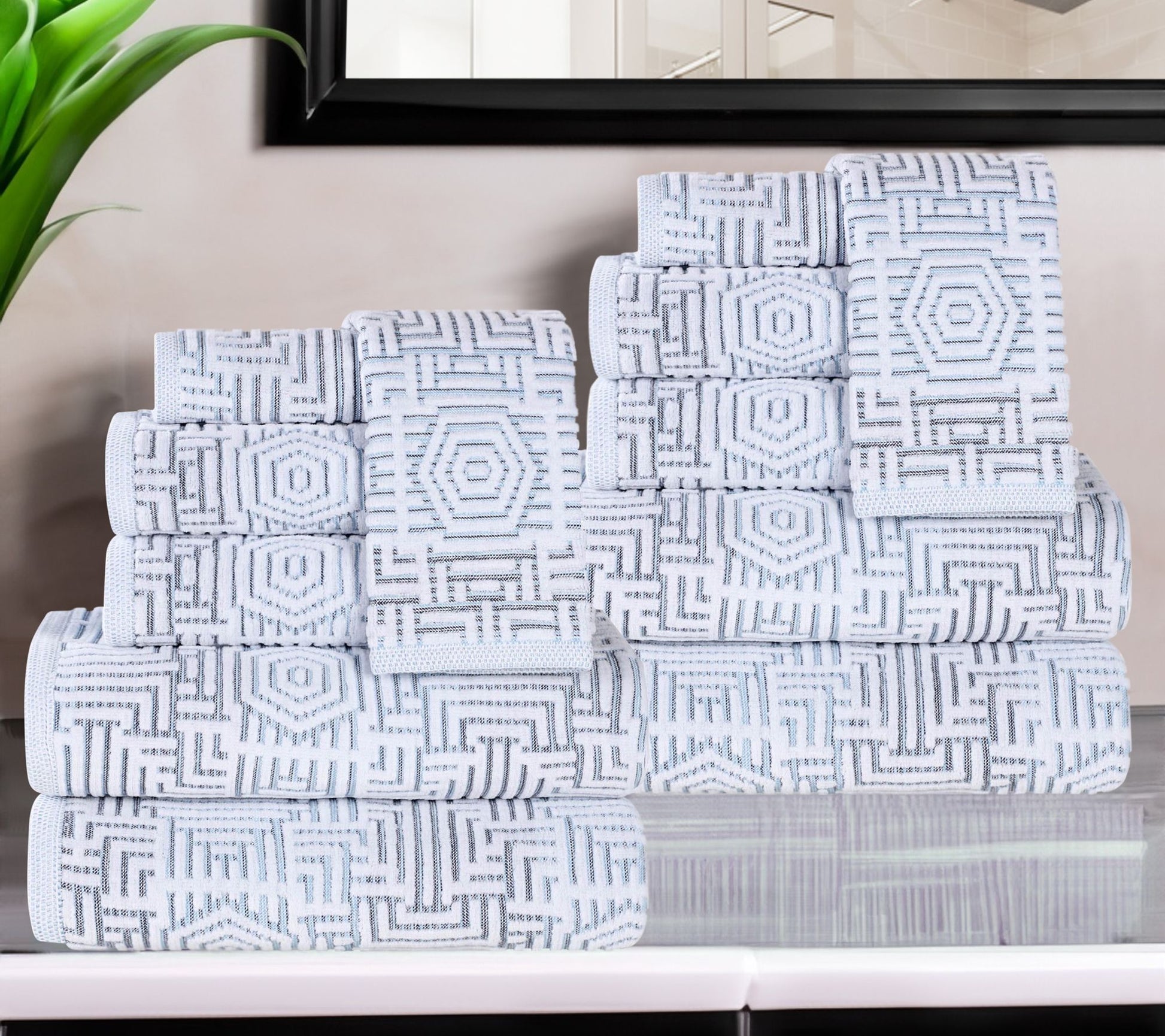 Superior Jasper Cotton Jacquard 12-Piece Towel et