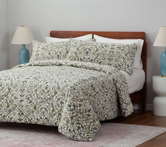 Berkshire Printed Petite Grace Fur Comforter & Sham Set- Queen