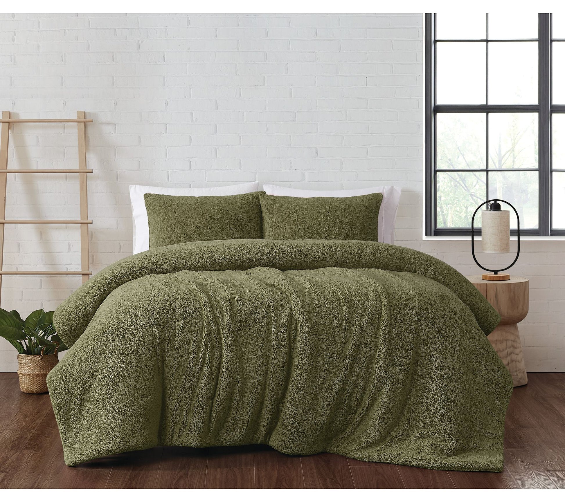 Brooklyn Loom Marshmallow Sherpa King ComforterSet