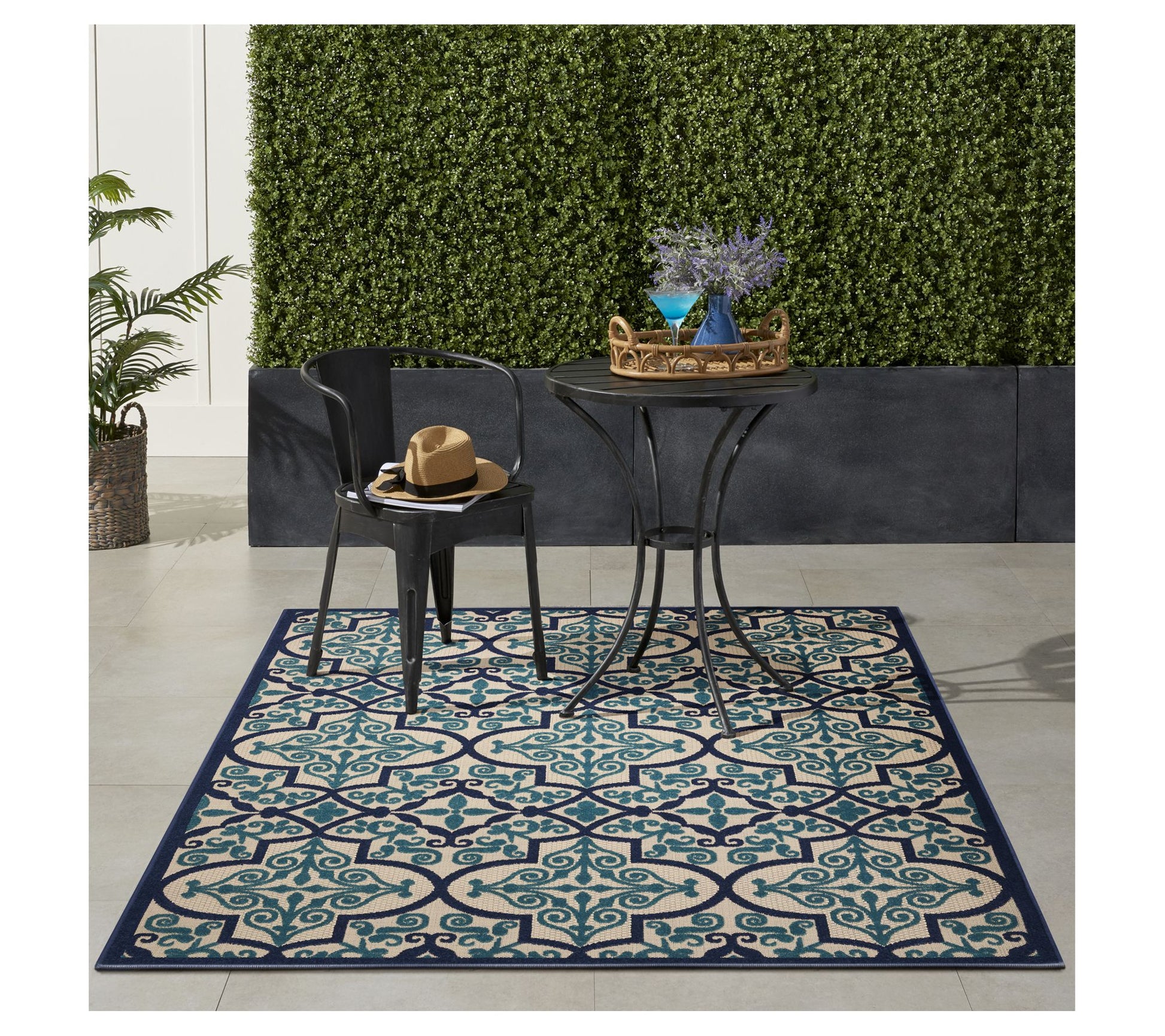 Nourison Aloha Bohemian 5'3" x 7'5" Rug